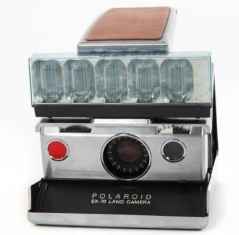 Нет Никаких Технических Warhol - Andy Warhol's Personal Poloroid Camera