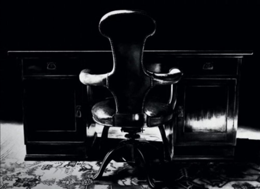 Многоэкземплярное Произведение Longo - Freud’s Desk and Chair, Study Room