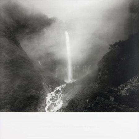 Гашение Sugimoto - Kegon Falls