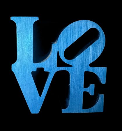 Многоэкземплярное Произведение Indiana -  Love (Blue)  