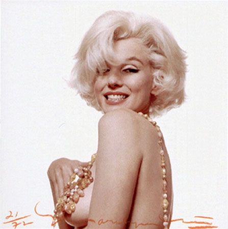 Фотографии Stern - Marilyn boob