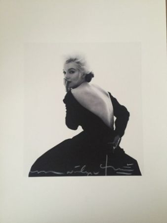Фотографии Stern - Marilyn in Famous Black Dress (1962)
