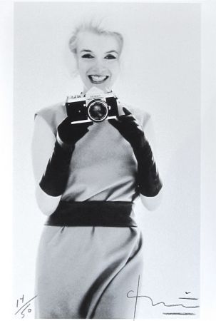 Фотографии Stern - Marilyn with Nikon