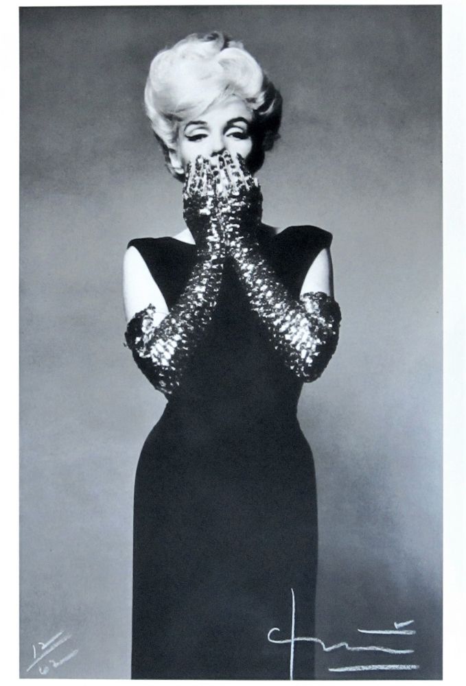 Фотографии Stern - Marilyn with Sequin Gloves