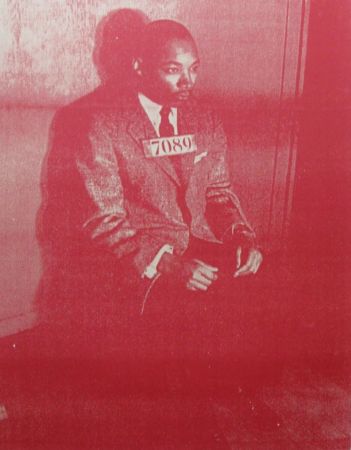 Многоэкземплярное Произведение Young - Martin Luther King 7089 Mug Shot Red