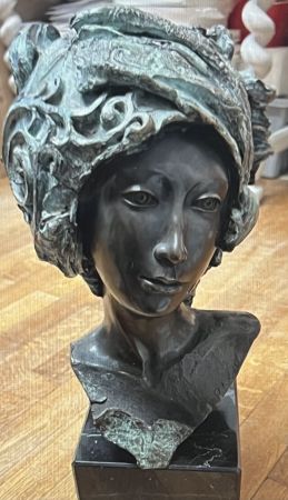 Многоэкземплярное Произведение Remy  -  Sculpture en bronze originale La Rêveuse 4/8
