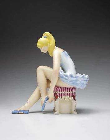 Многоэкземплярное Произведение Koons - Seated Ballerina