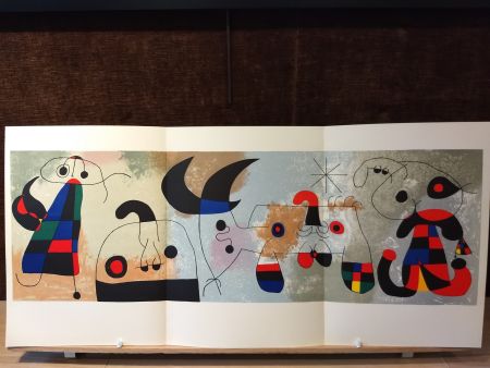 Иллюстрированная Книга Miró - Sur quatre murs