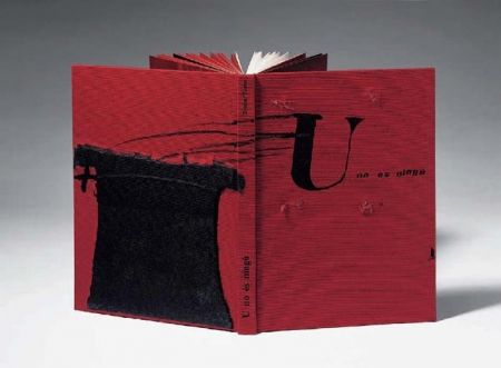 Иллюстрированная Книга Tàpies - U no es Ningú