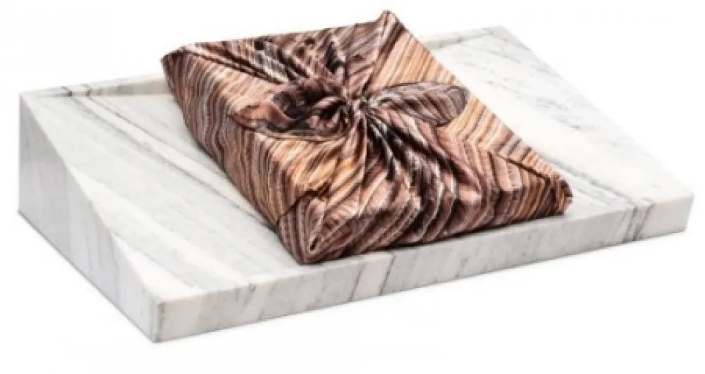 Многоэкземплярное Произведение Ai - The artist activist – Art edition