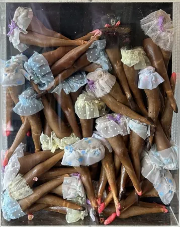 Многоэкземплярное Произведение Arman - Candy