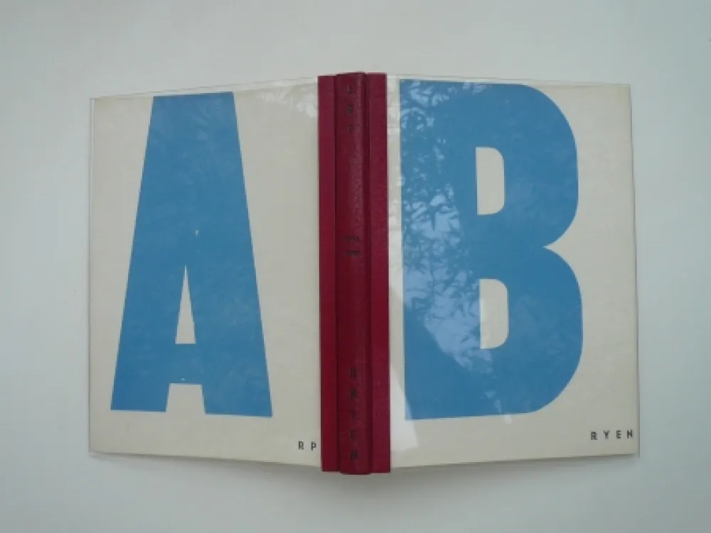 Иллюстрированная Книга Arp - Temps troué