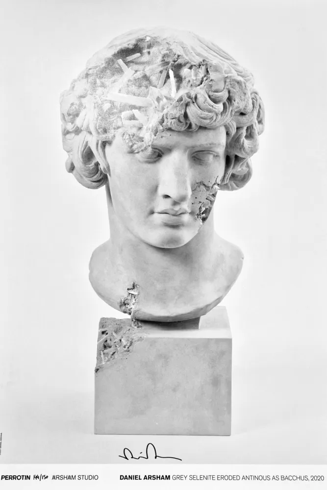 Гашение Arsham - Grey Selenite Eroded Antinous as Bacchus