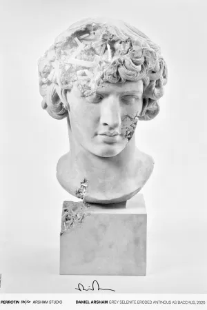 Гашение Arsham - Grey Selenite Eroded Antinous as Bacchus