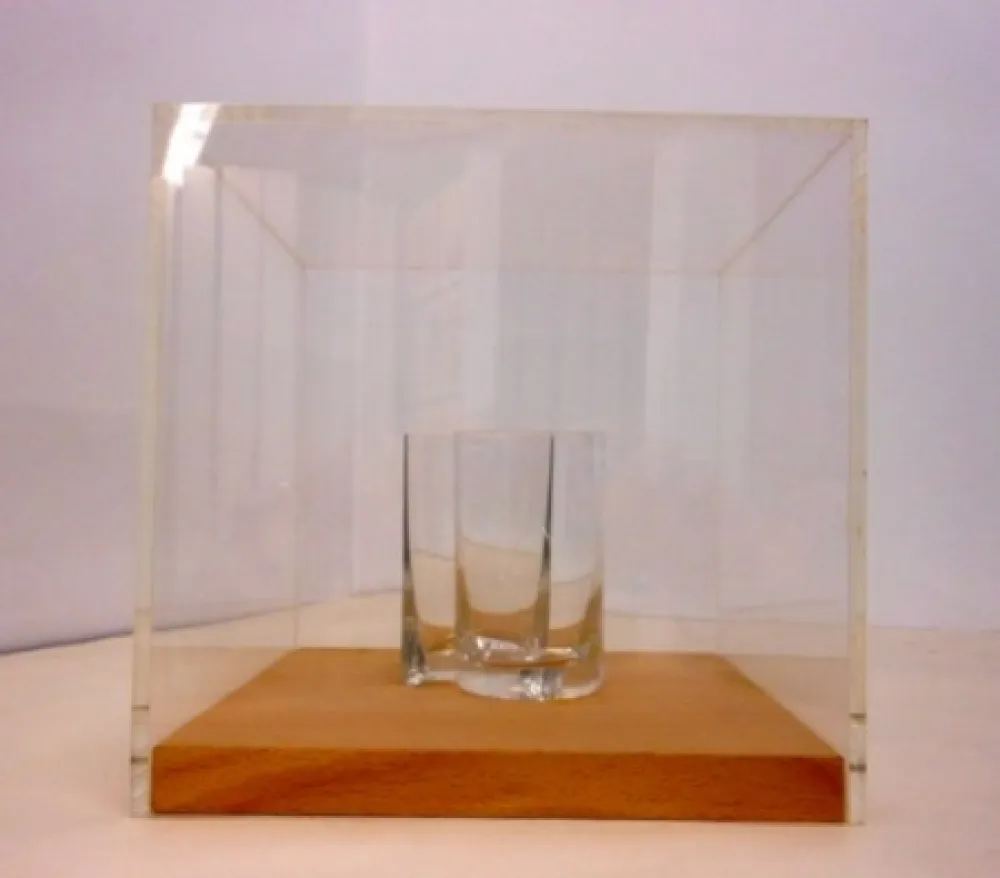 Нет Никаких Технических Brossa - Bis