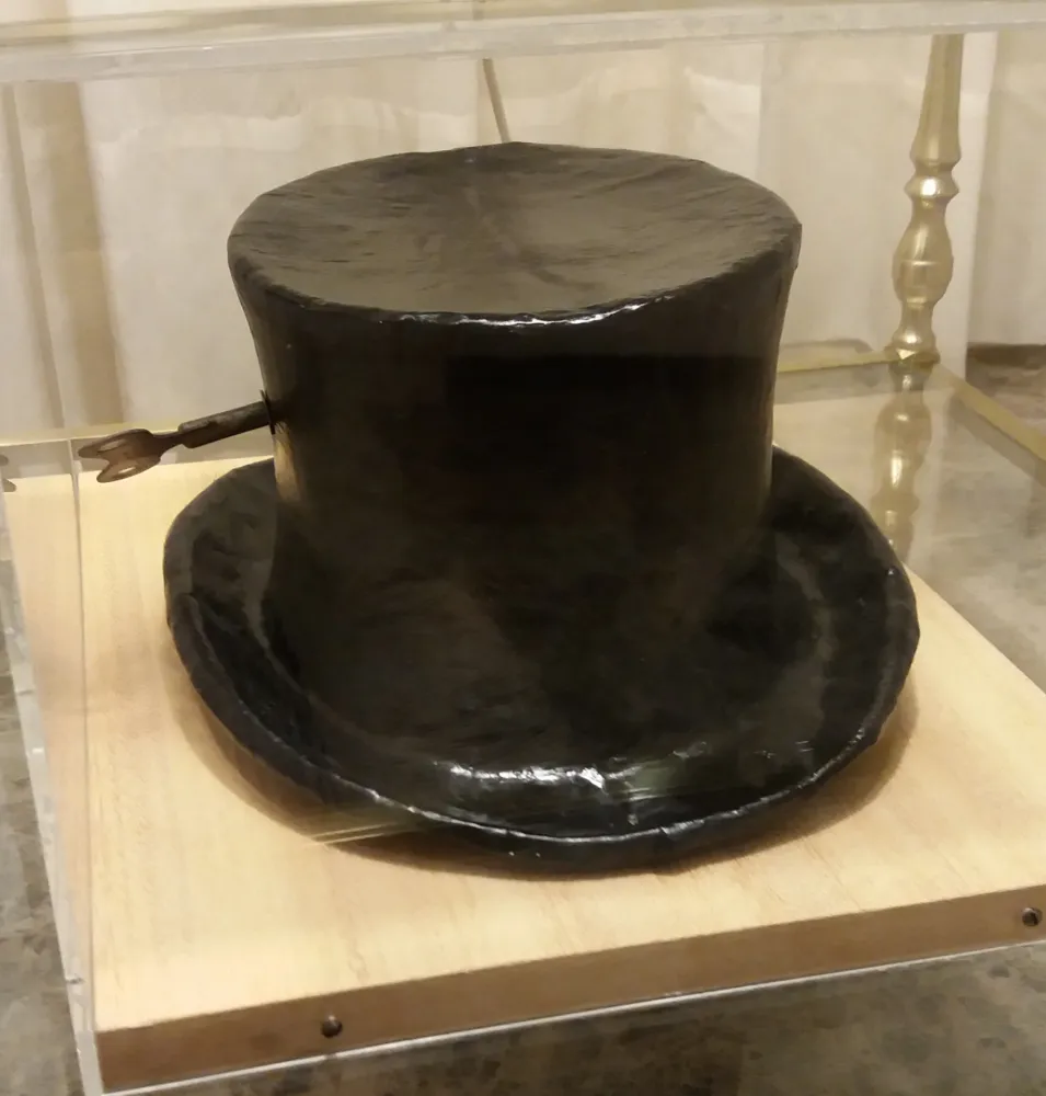 Многоэкземплярное Произведение Brossa - Poema Objeto - Senyor