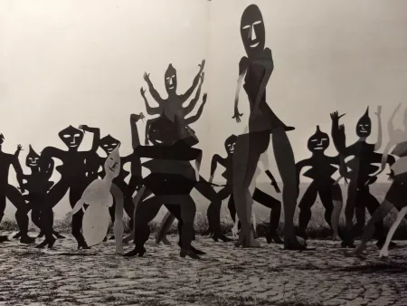 Иллюстрированная Книга Calder - DLM 212