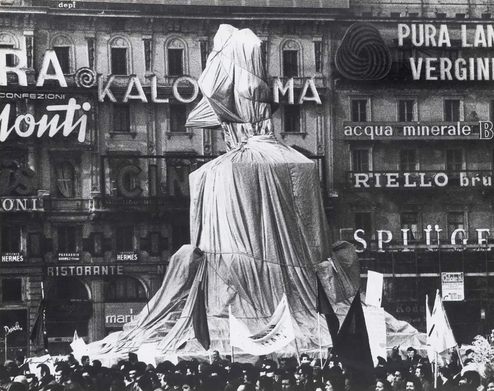 Фотографии Christo - Piazza Duomo