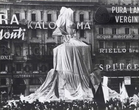 Фотографии Christo - Piazza Duomo