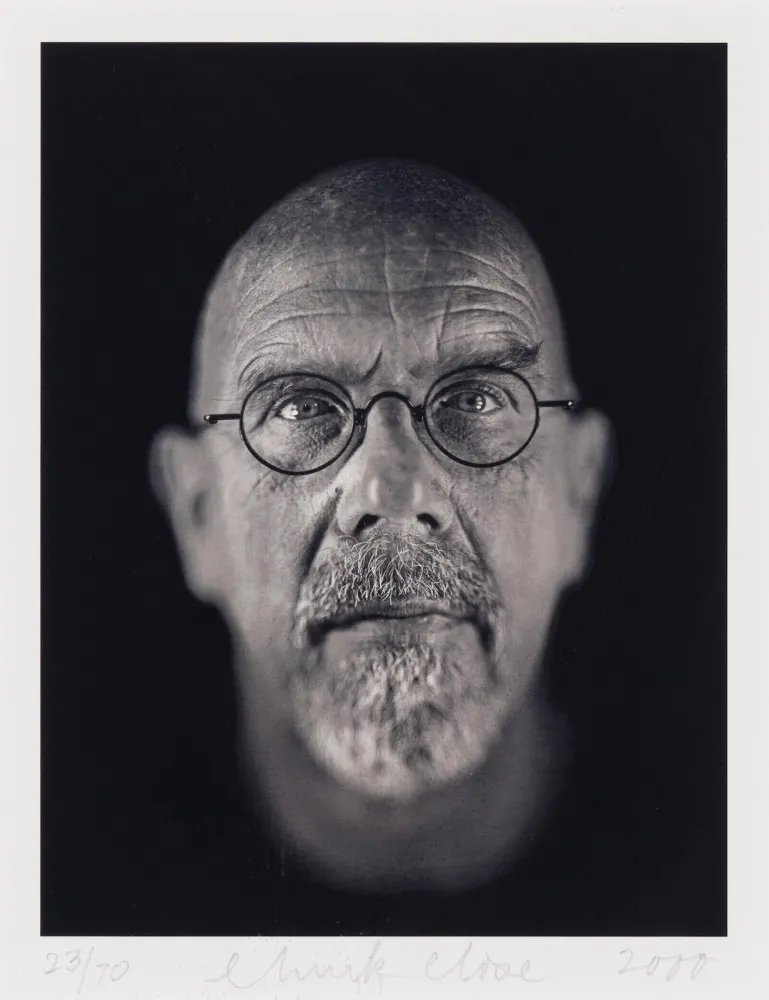 Фотографии Close - Self Portrait