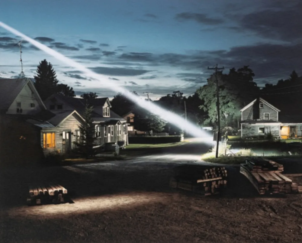 Многоэкземплярное Произведение Crewdson - Untitled (Ray of Light)