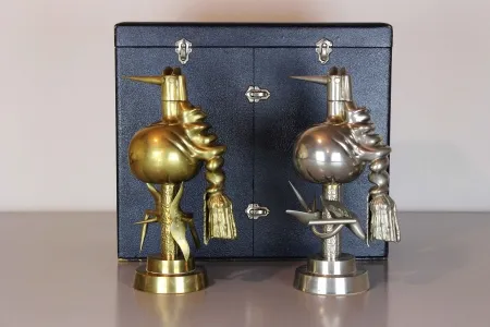 Многоэкземплярное Произведение Lam - Oiseau de feu et de fer