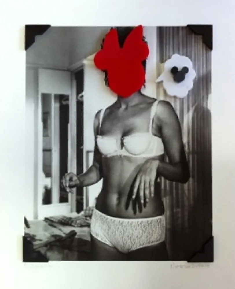 Многоэкземплярное Произведение Leirner - Cada cosa en su sitio 6