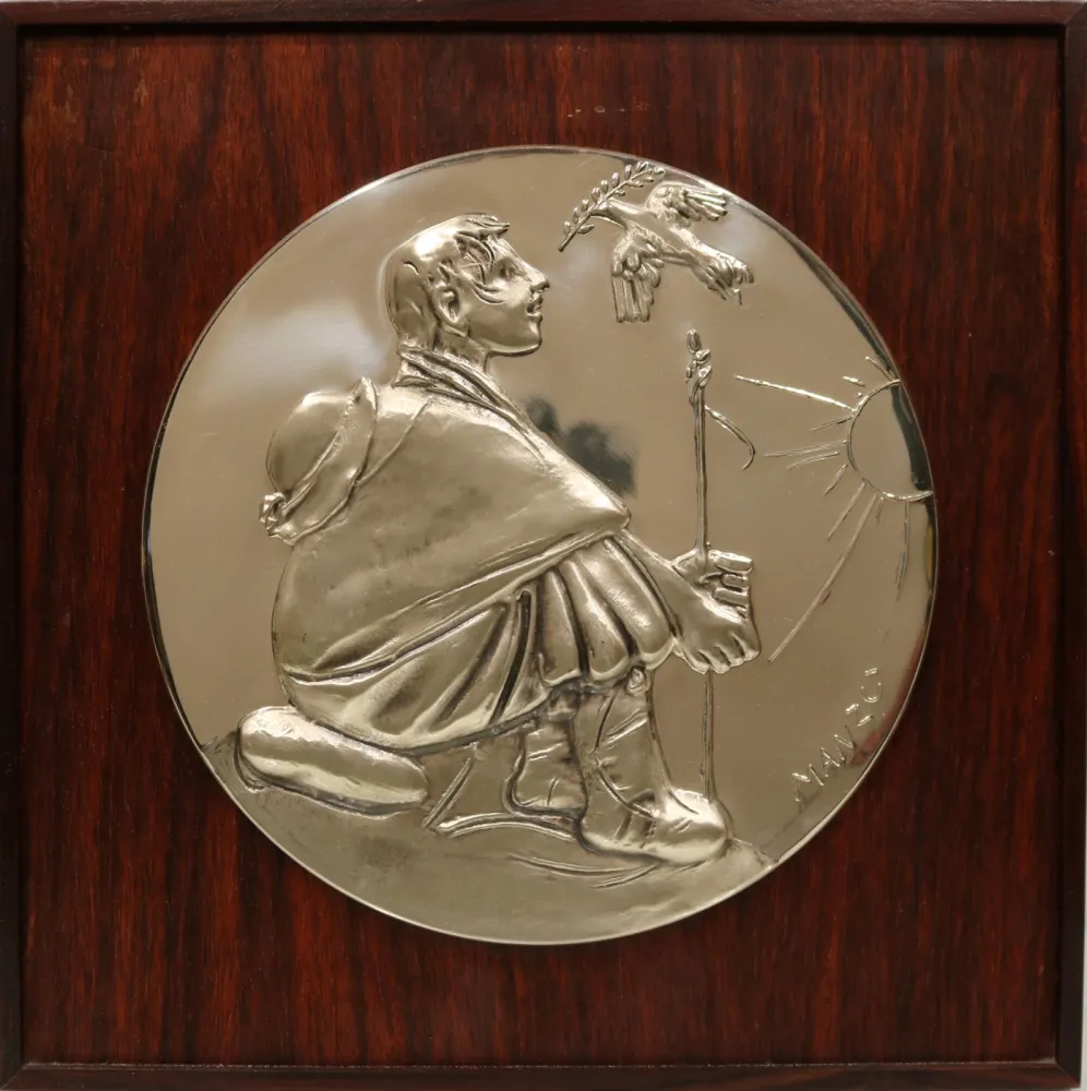 Многоэкземплярное Произведение Manzu - Colomba della Pace