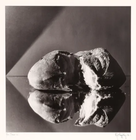Фотографии Mapplethorpe - Broken Bread