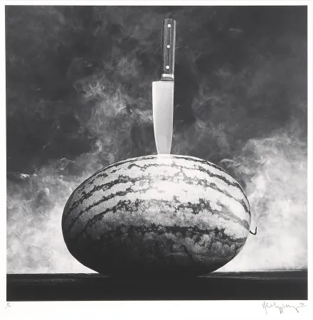 Фотографии Mapplethorpe - Watermelon with Knife 