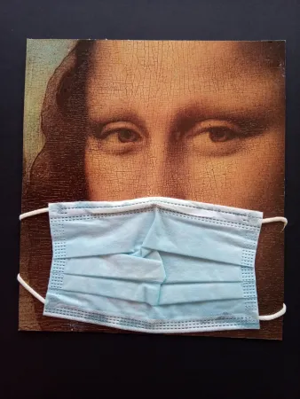 Нет Никаких Технических Metras - Ella también lo usa - she also uses it