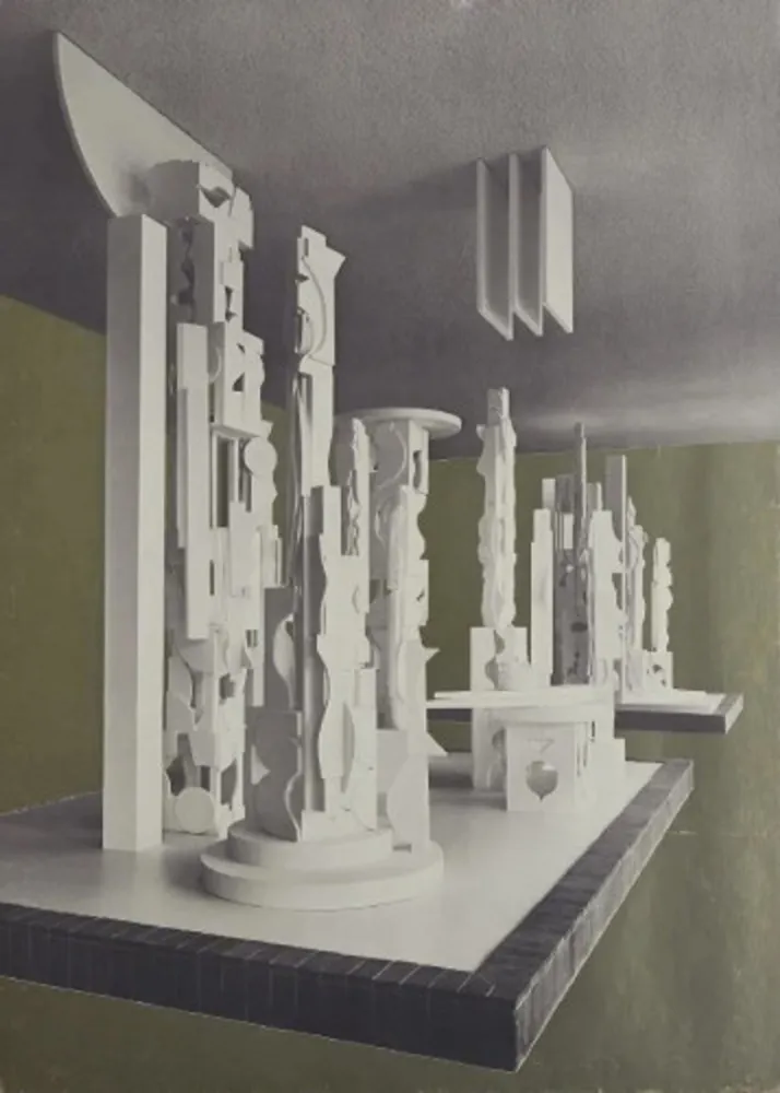 Многоэкземплярное Произведение Nevelson - Bicentennial Dawn