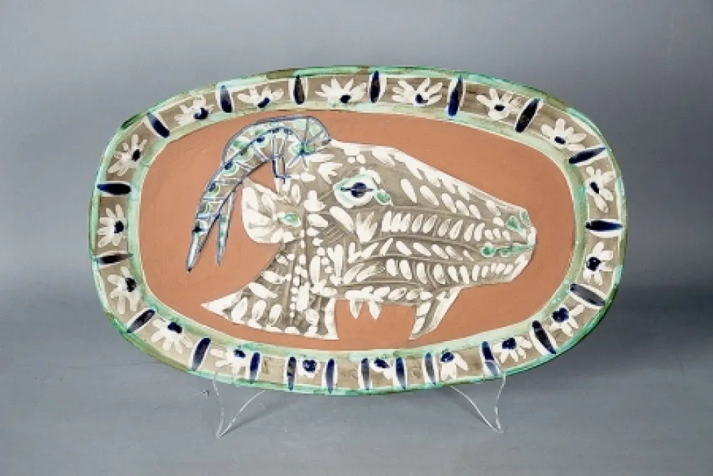 Керамика Picasso -  	Tete de chevre de profil (Goat's Head in Profile), 1952