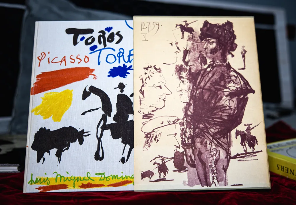 Иллюстрированная Книга Picasso - Toros y Toreros 1th Edition German