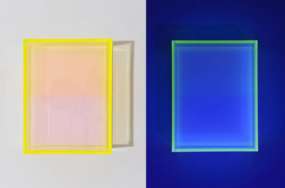 Многоэкземплярное Произведение Schumann - Colormirror Soft Yellow Gent