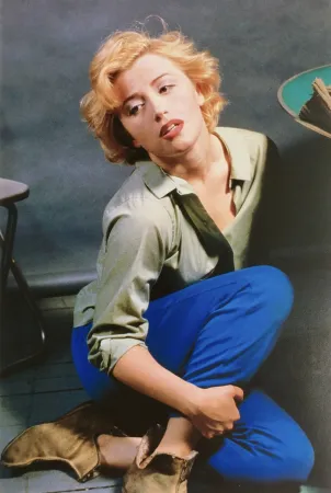 Гашение Sherman - Untitled - Marilyn