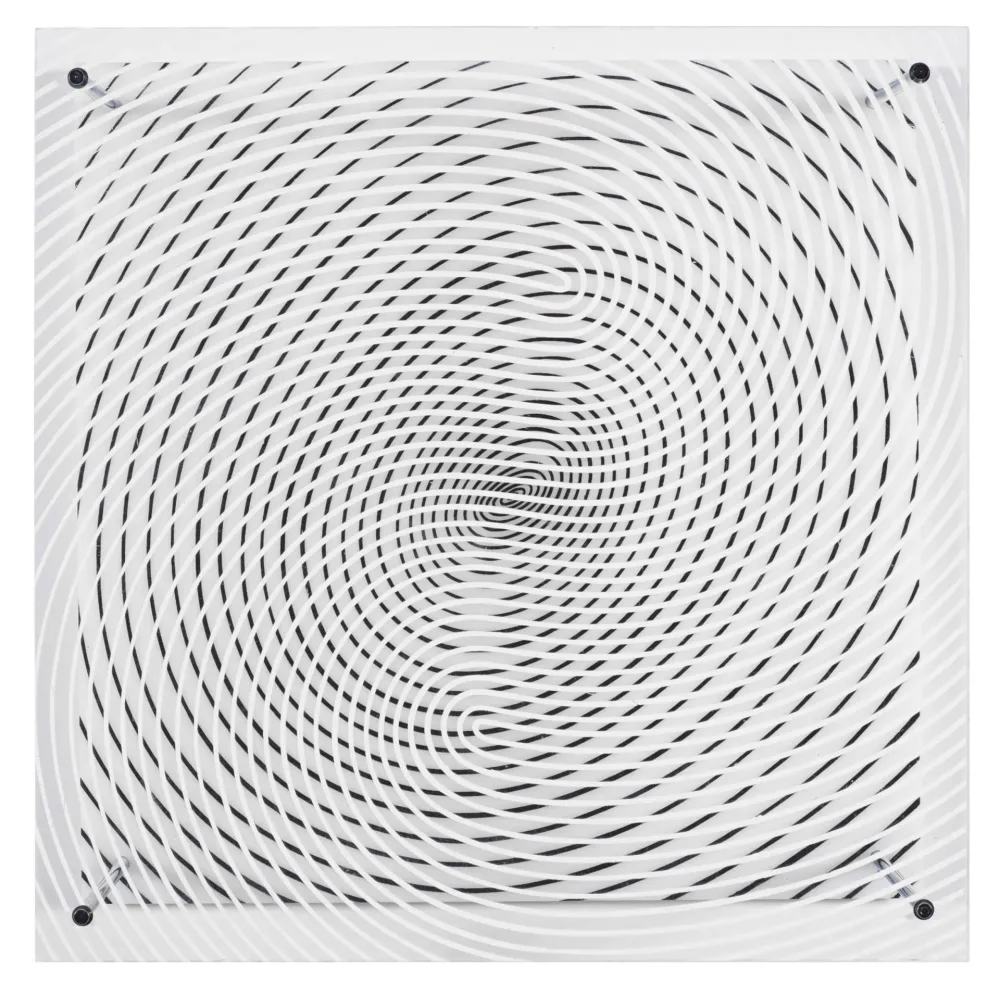 Многоэкземплярное Произведение Soto - Espiral Doble