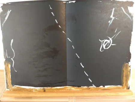 Иллюстрированная Книга Tàpies - DLM168