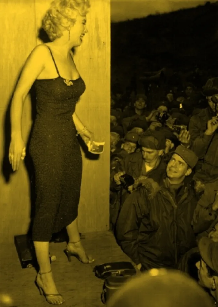 Нет Никаких Технических Young - Marilyn Korea