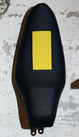 Многоэкземплярное Произведение Mosset - Untitled (Banana saddle)